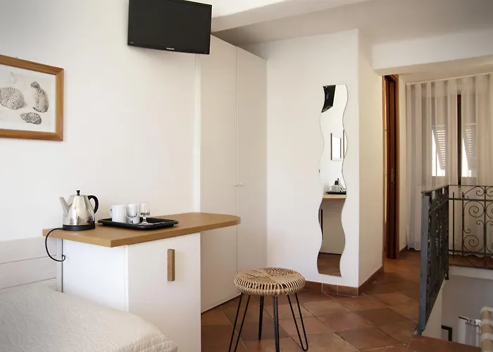 Da Baranin And Bed & Breakfast Manarola